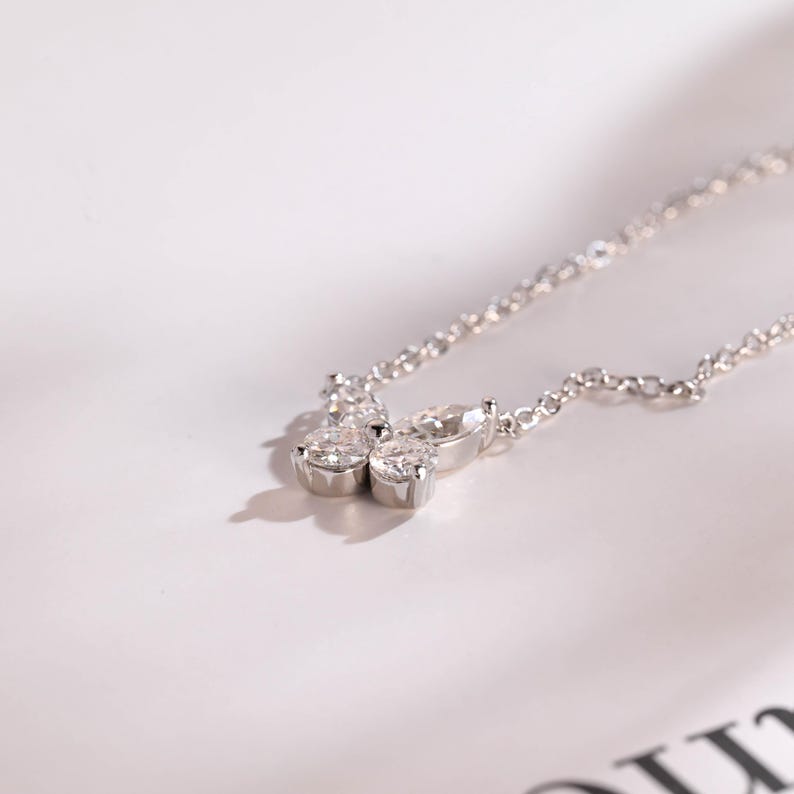 0.30 TCW Round & Marquise Moissanite Diamond Leaf Pendant Necklace in Solid Gold 9