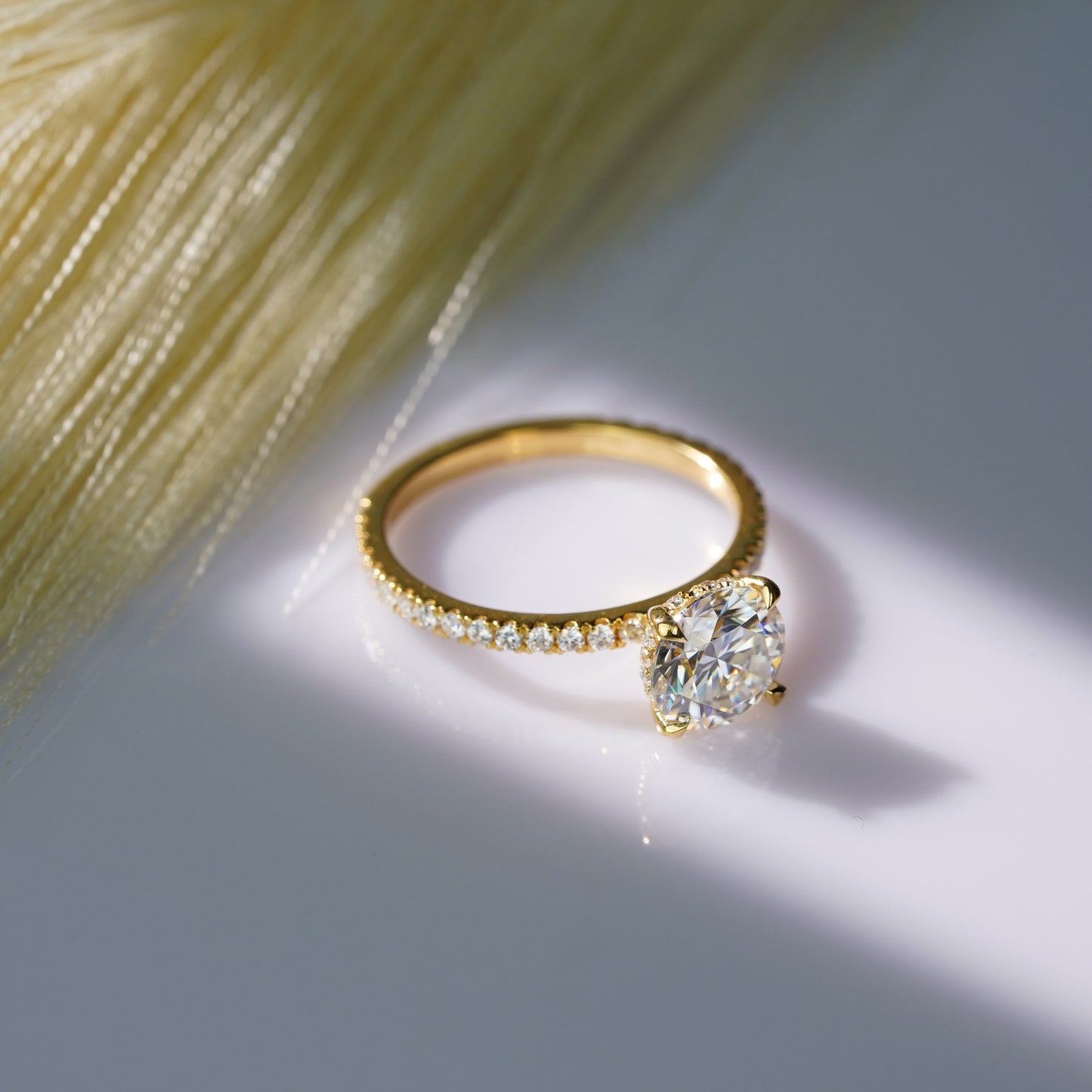 Oval Solitaire Engagement Ring – 2 CT Lab Grown Diamond