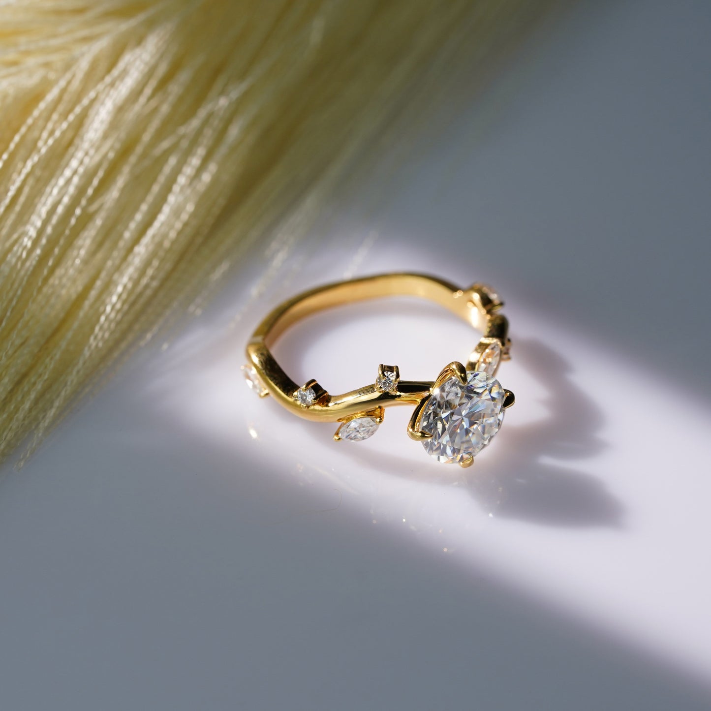 Oval Solitaire Engagement Ring – 2 CT Lab Grown Diamond