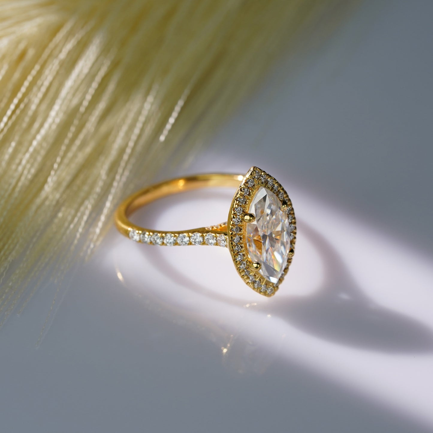 Oval Solitaire Engagement Ring – 2 CT Lab Grown Diamond