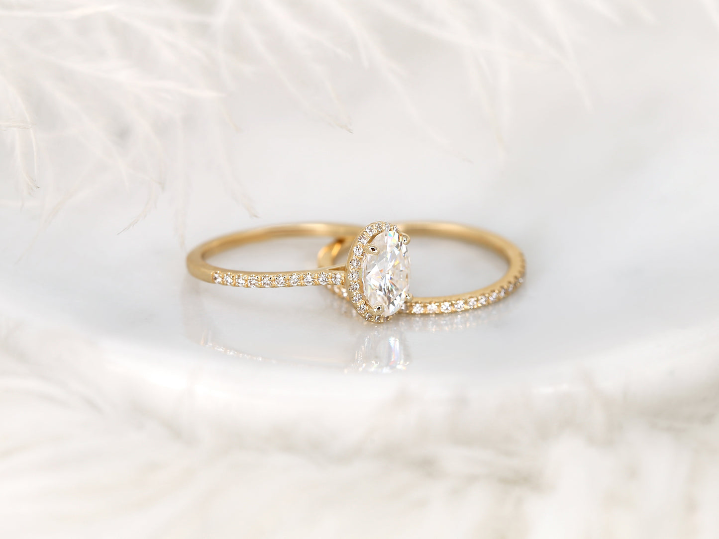 1.5 CT Oval Cut Halo & Pave Lab Grown Diamond Bridal Ring Set