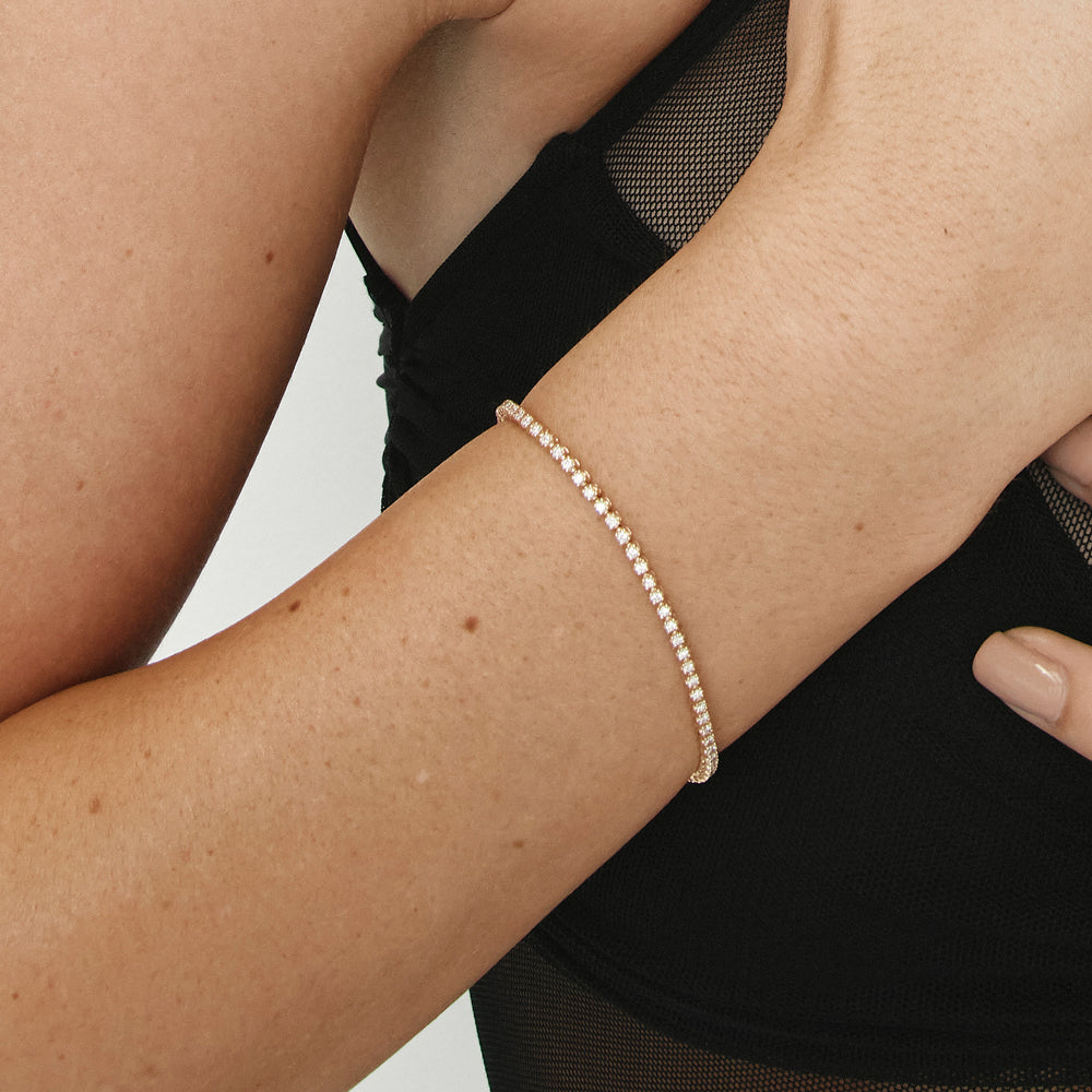 6.84 TCW Round Shaped Tennis Moissanite Bracelet