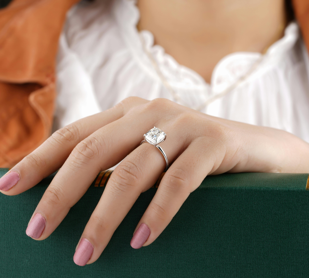 The Meaning Behind Diamond Jewelry Gifts