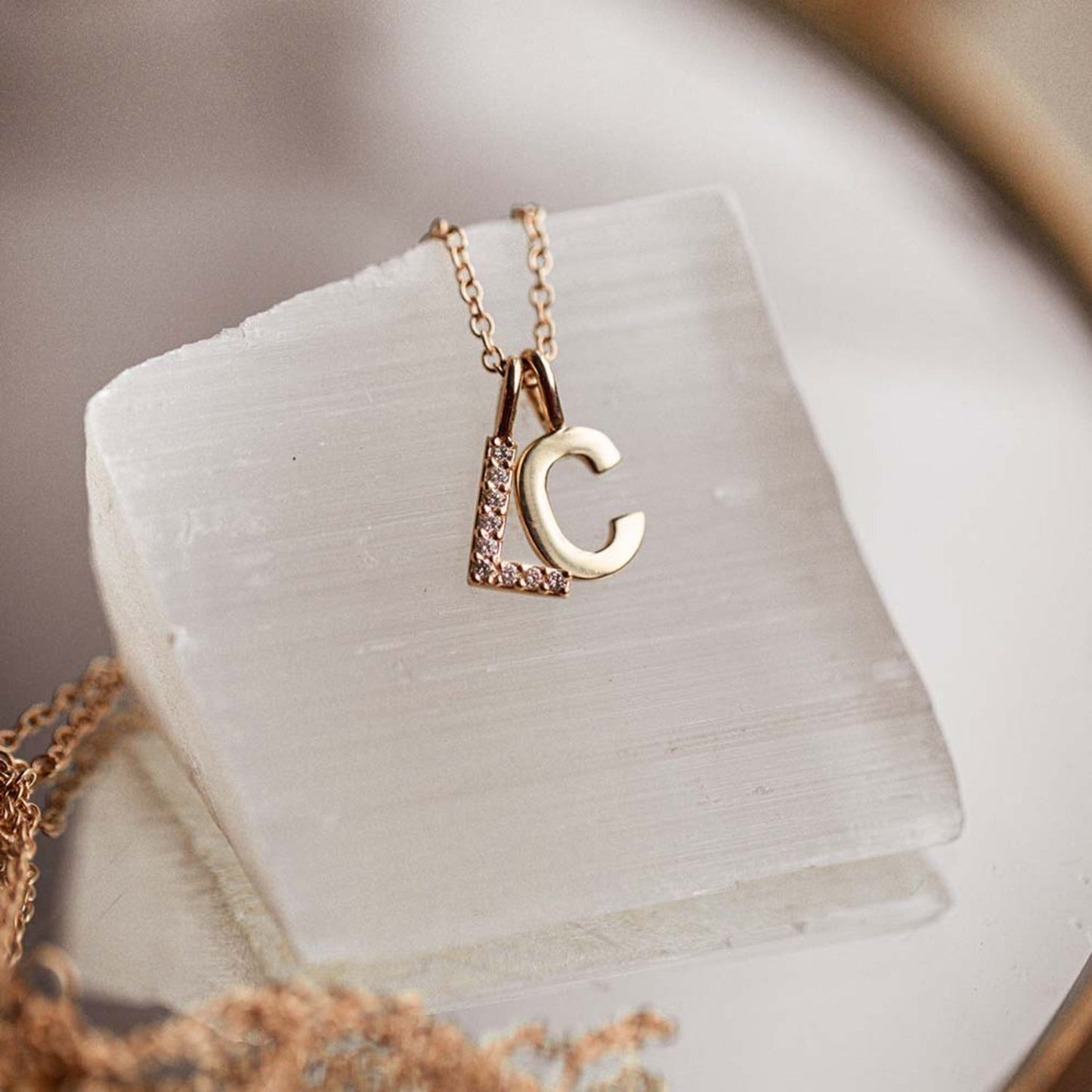 Customize Letter 'S' Necklace in Solid Gold 5