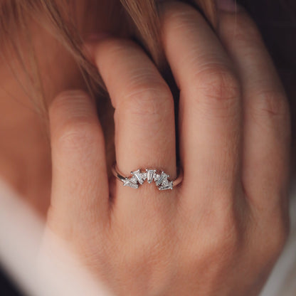 0.48 TCW Tapered Baguette & Round Shaped Curved Lab Grown Diamond Wedding Band