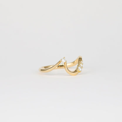 0.11 TCW Round Stones Waved Lab Grown Diamond Wedding Band