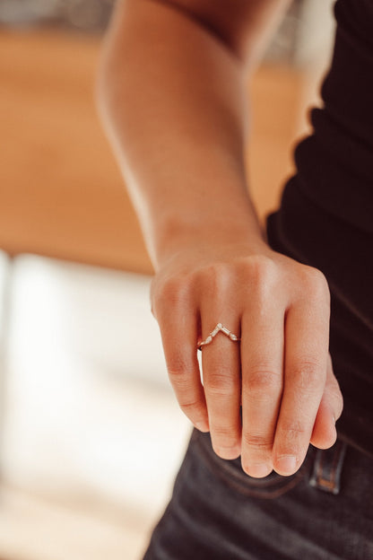 0.25 TCW Round Shaped Half Eternity Lab Grown Diamond Wedding Band