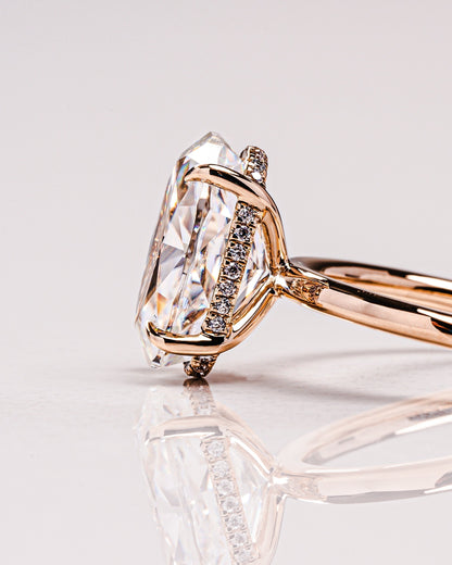 4.0 CT Oval Cut Lab Grown Diamond Engagement Ring With Hidden Halo Setting