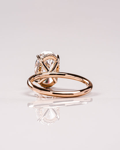 4.0 CT Oval Cut Lab Grown Diamond Engagement Ring With Hidden Halo Setting