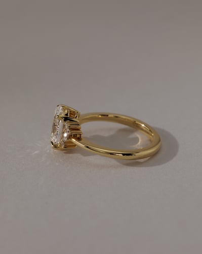 2 CT Oval Cut Cluster Lab Grown Diamond Engagement Ring For Women