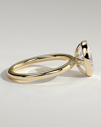 2.0 CT Oval Cut Bezel-Solitaire Lab Grown Diamond Engagement Ring