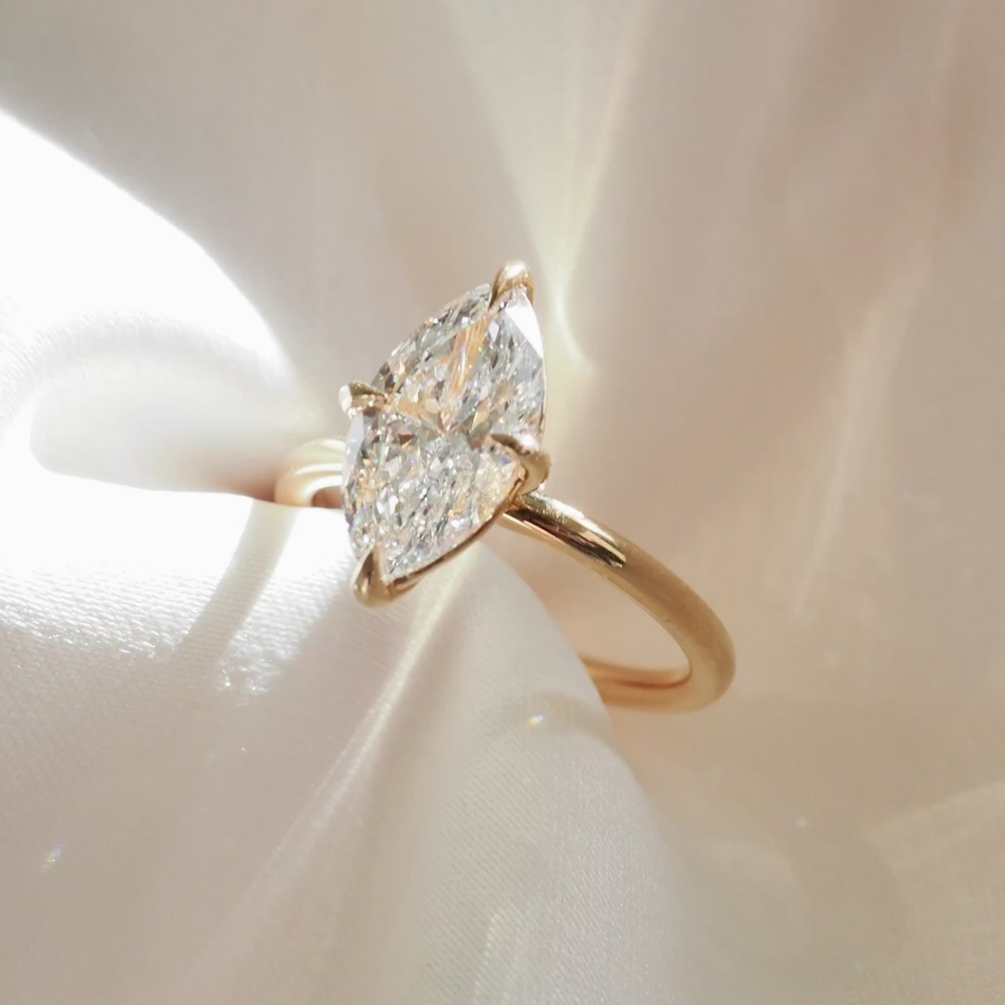 1 CT Marquise Shaped Solitaire Lab Grown Diamond Engagement Ring