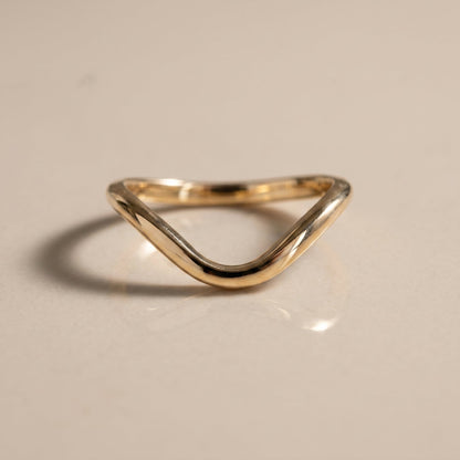 0.13 TCW Round Twisted DEF/VVS Lab Grown Diamond Wedding Band