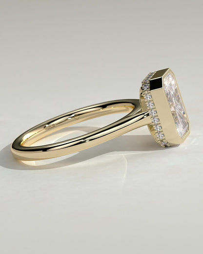 Round Halo, Pave & Split Shank Engagement Ring – 1.93 CT Lab Grown Diamond