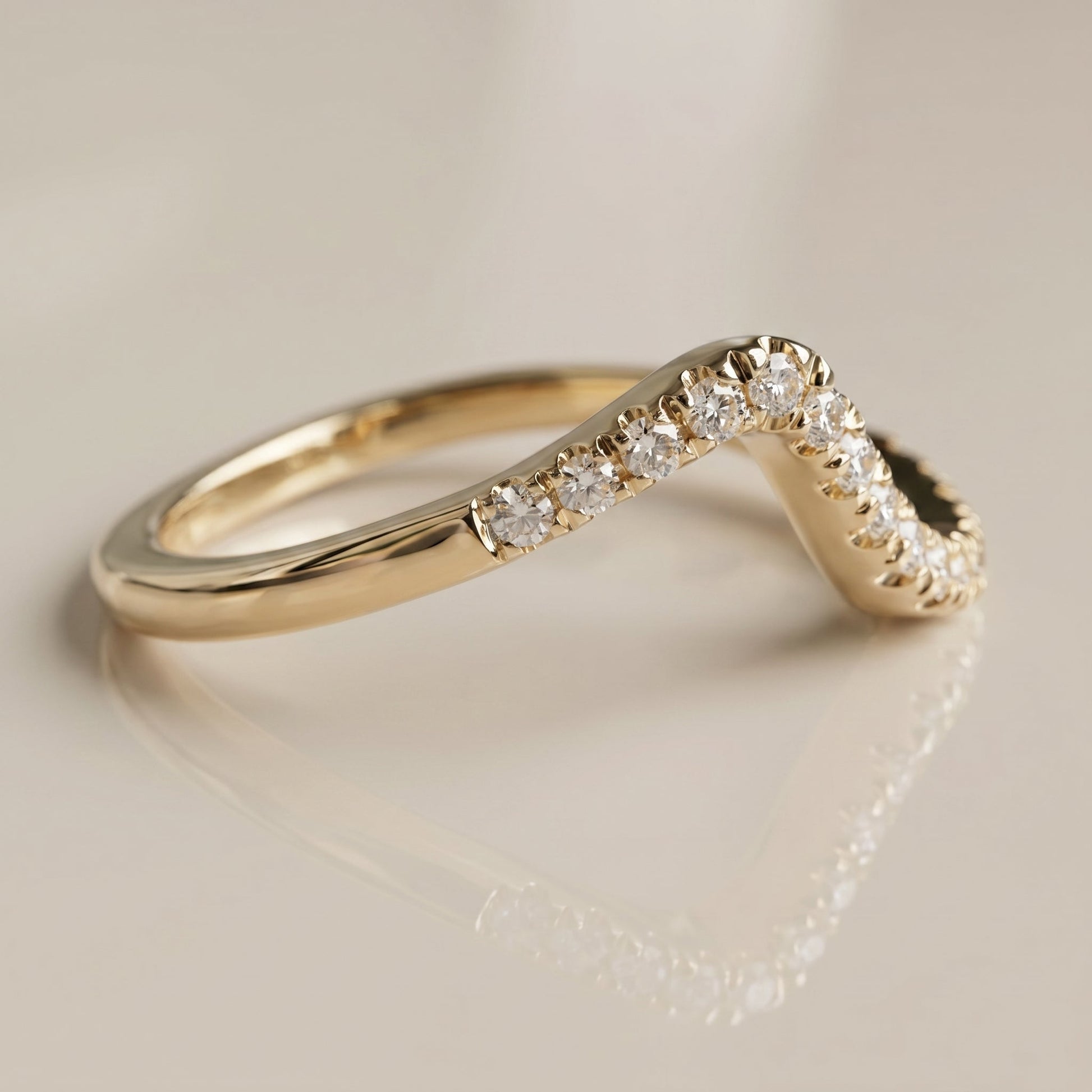 0.13 TCW Round Twisted DEF/VVS Lab Grown Diamond Wedding Band