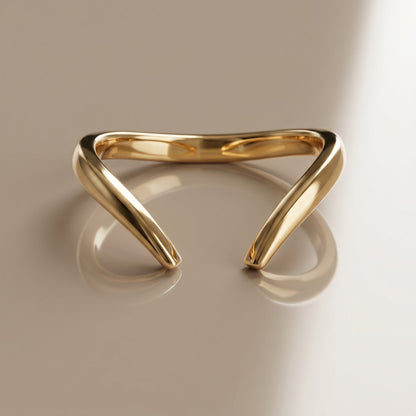 0.13 TCW Round Twisted DEF/VVS Lab Grown Diamond Wedding Band