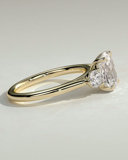 Round Halo, Pave & Split Shank Engagement Ring – 1.93 CT Lab Grown Diamond