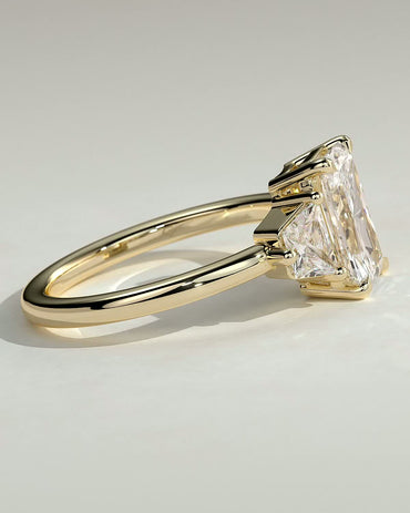 Round Halo, Pave & Split Shank Engagement Ring – 1.93 CT Lab Grown Diamond