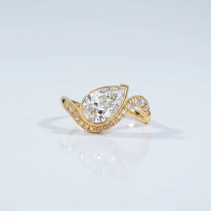 Marquise Swirl Solitaire Engagement Ring – 1 CT Lab Grown Diamond