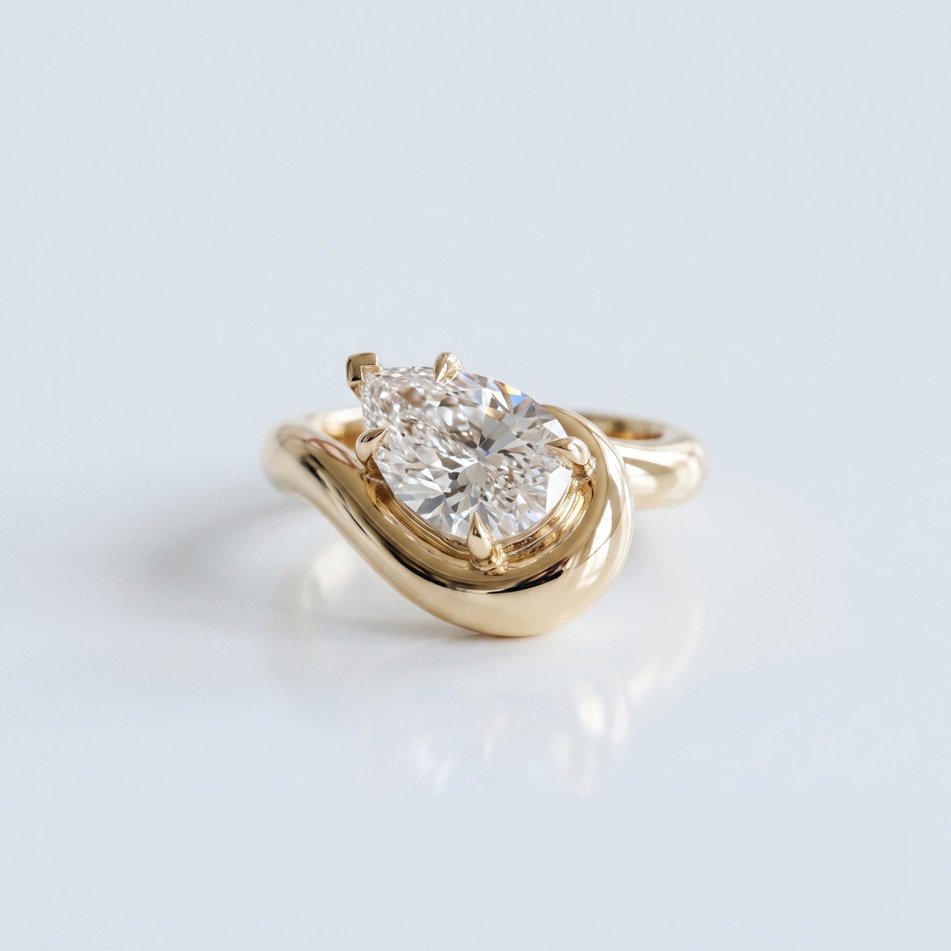 Marquise Swirl Solitaire Engagement Ring – 1 CT Lab Grown Diamond