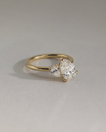 2.8 CT Pear Cut Toi Et Moi Lab Grown Diamond Engagement Ring