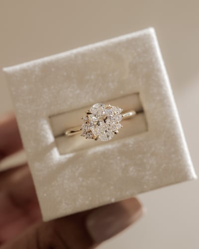 2 CT Oval Cut Cluster Lab Grown Diamond Engagement Ring For Women