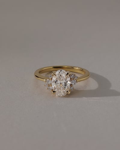 2 CT Oval Cut Cluster Lab Grown Diamond Engagement Ring For Women