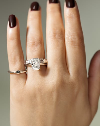 2 CT Radiant Cut Bezel & Solitaire Lab Grown Diamond Engagement Ring