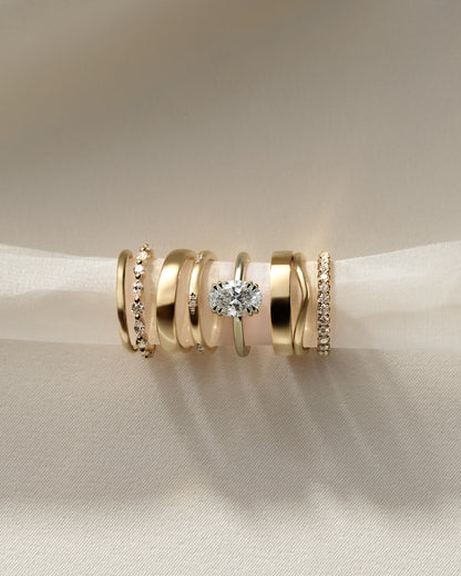 2 CT Oval Cut Hidden Halo Styled Lab Grown Diamond Engagement Ring