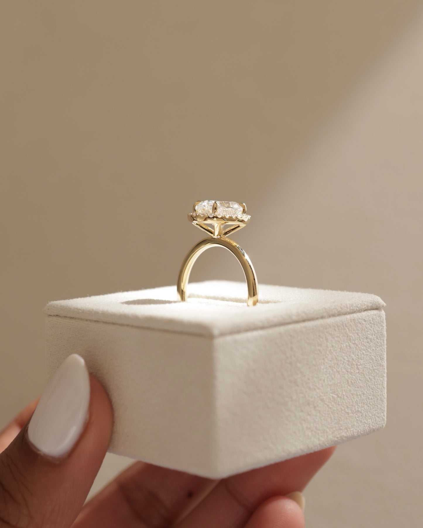 2 CT Oval Cut Halo Lab Grown Diamond Engagement Ring