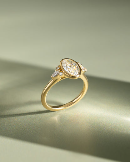 2 CT Oval Cut Cluster & Bezel Lab Grown Diamond Engagement Ring