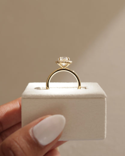 2 CT Oval Cut Halo Lab Grown Diamond Engagement Ring