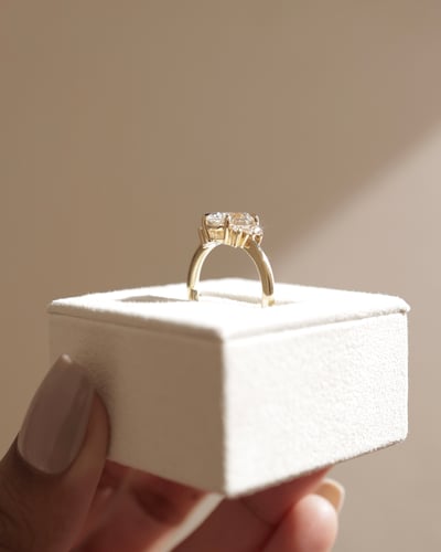 2 CT Oval Cut Cluster Lab Grown Diamond Engagement Ring For Women