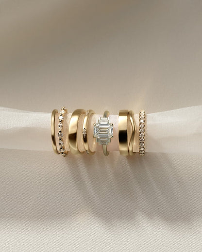 2 CT Emerald Cut Cluster Styled Lab Grown Diamond Engagement Ring