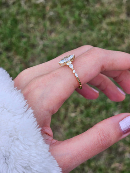 1 CT Marquise Cut Cluster Styled Lab Grown Diamond Engagement Ring