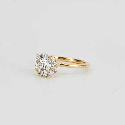 1.24 CT Round Cut Cluster Lab Grown Diamond Engagement Ring