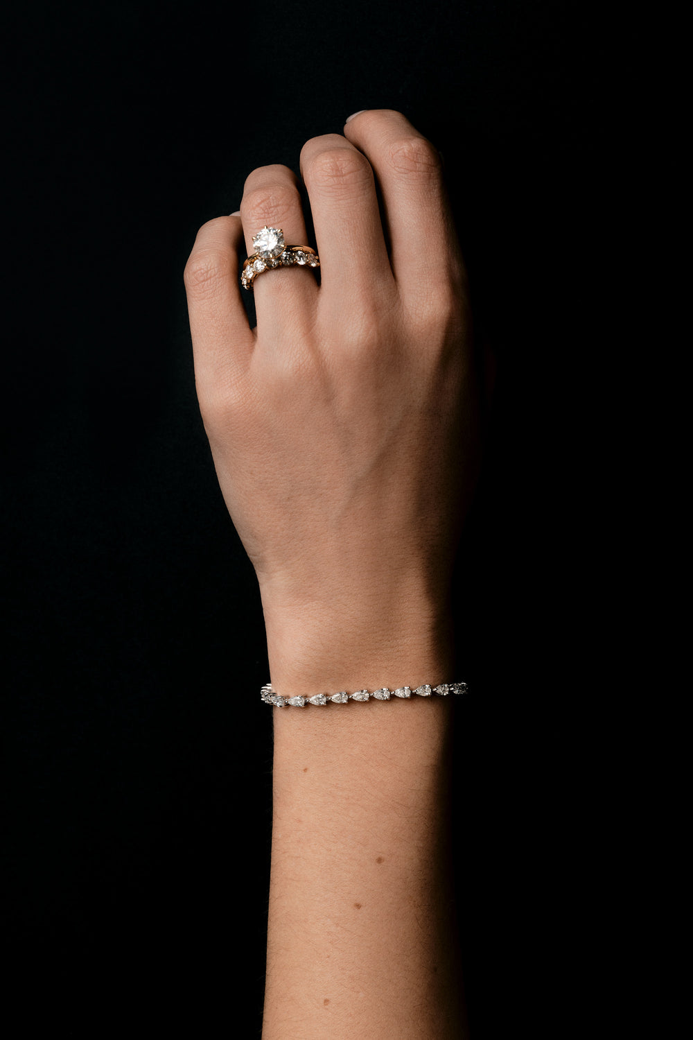 4.5 TCW Pear East-West Stones Lab Grown Diamond Tennis Bracelet