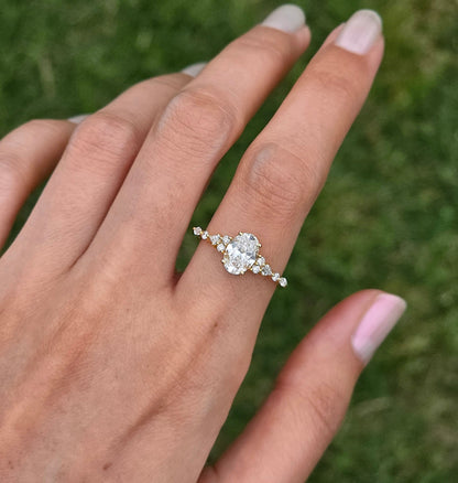 1 CT Oval Cluster Styled Lab Grown Diamond Engagement Ring