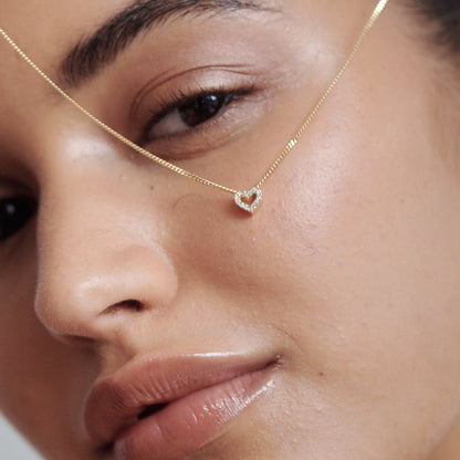 0.065 TCW Round Moissanite Diamond Heart Pendant Necklace in Solid Gold 3