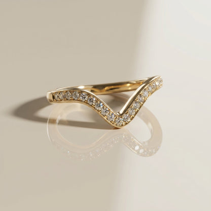 0.13 TCW Round Twisted DEF/VVS Lab Grown Diamond Wedding Band