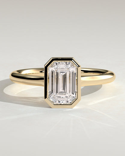 Round Halo, Pave & Split Shank Engagement Ring – 1.93 CT Lab Grown Diamond