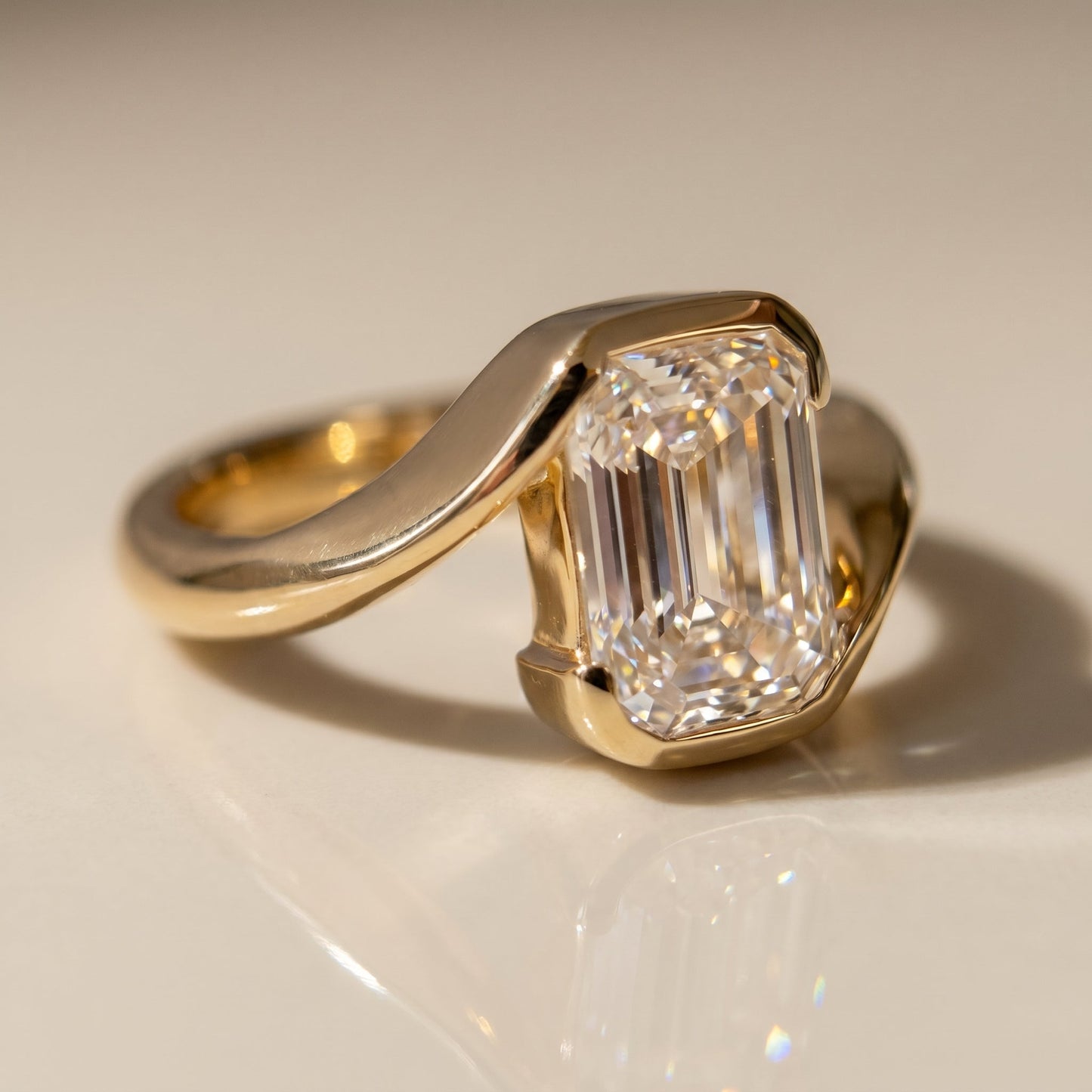 Oval Solitaire Engagement Ring – 2 CT Lab Grown Diamond