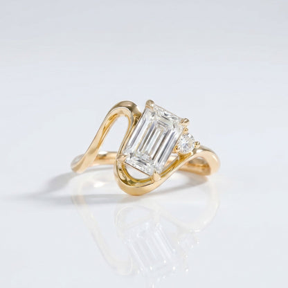 Marquise Swirl Solitaire Engagement Ring – 1 CT Lab Grown Diamond
