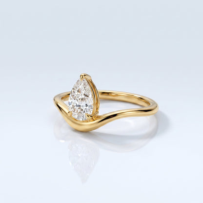 Marquise Swirl Solitaire Engagement Ring – 1 CT Lab Grown Diamond