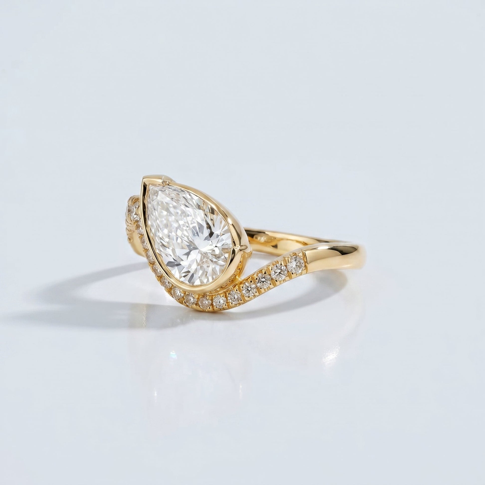 Marquise Swirl Solitaire Engagement Ring – 1 CT Lab Grown Diamond