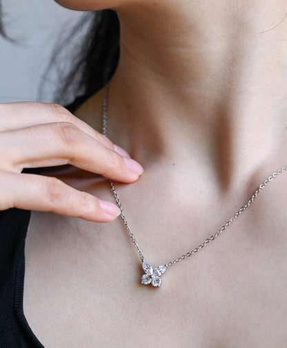 0.30 TCW Round & Marquise Moissanite Diamond Leaf Pendant Necklace in Solid Gold 1