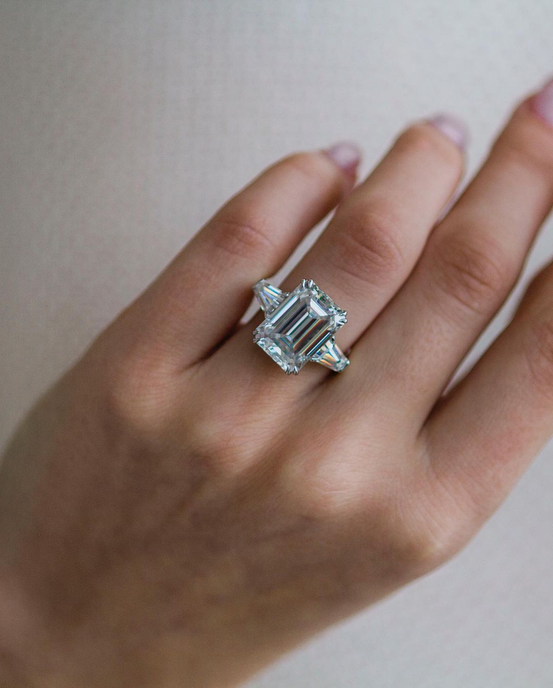 7.2 CT Emerald Moissanite 3-Stones Moissanite Engagement Ring (US Size 5.5 Ready To Ship)