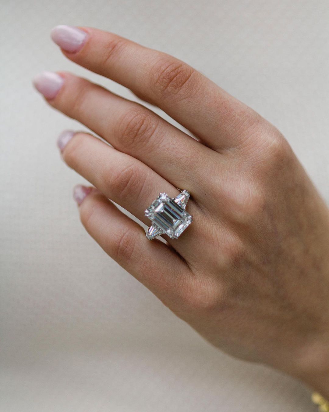 7.2 CT Emerald Moissanite 3-Stones Moissanite Engagement Ring (US Size 5.5 Ready To Ship)