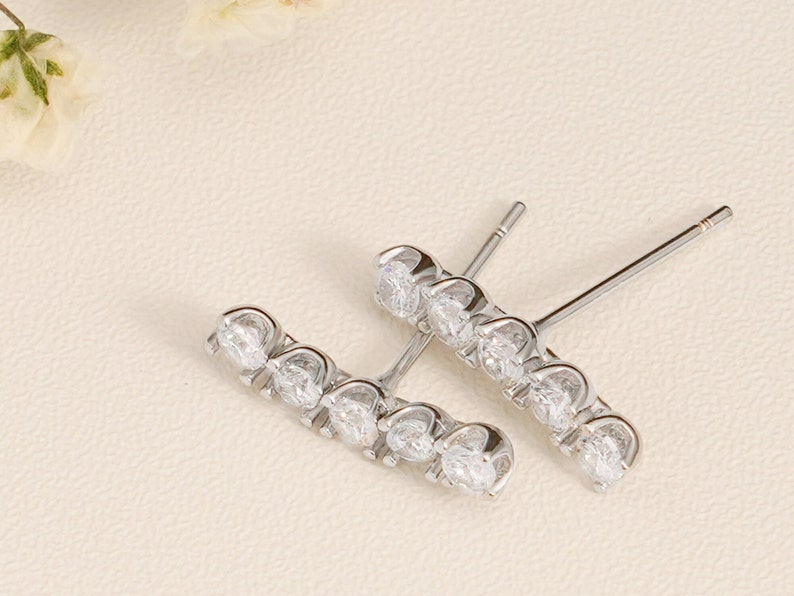 0.30 TCW Round Cut Moissanite Stud Earrings in Gold 6