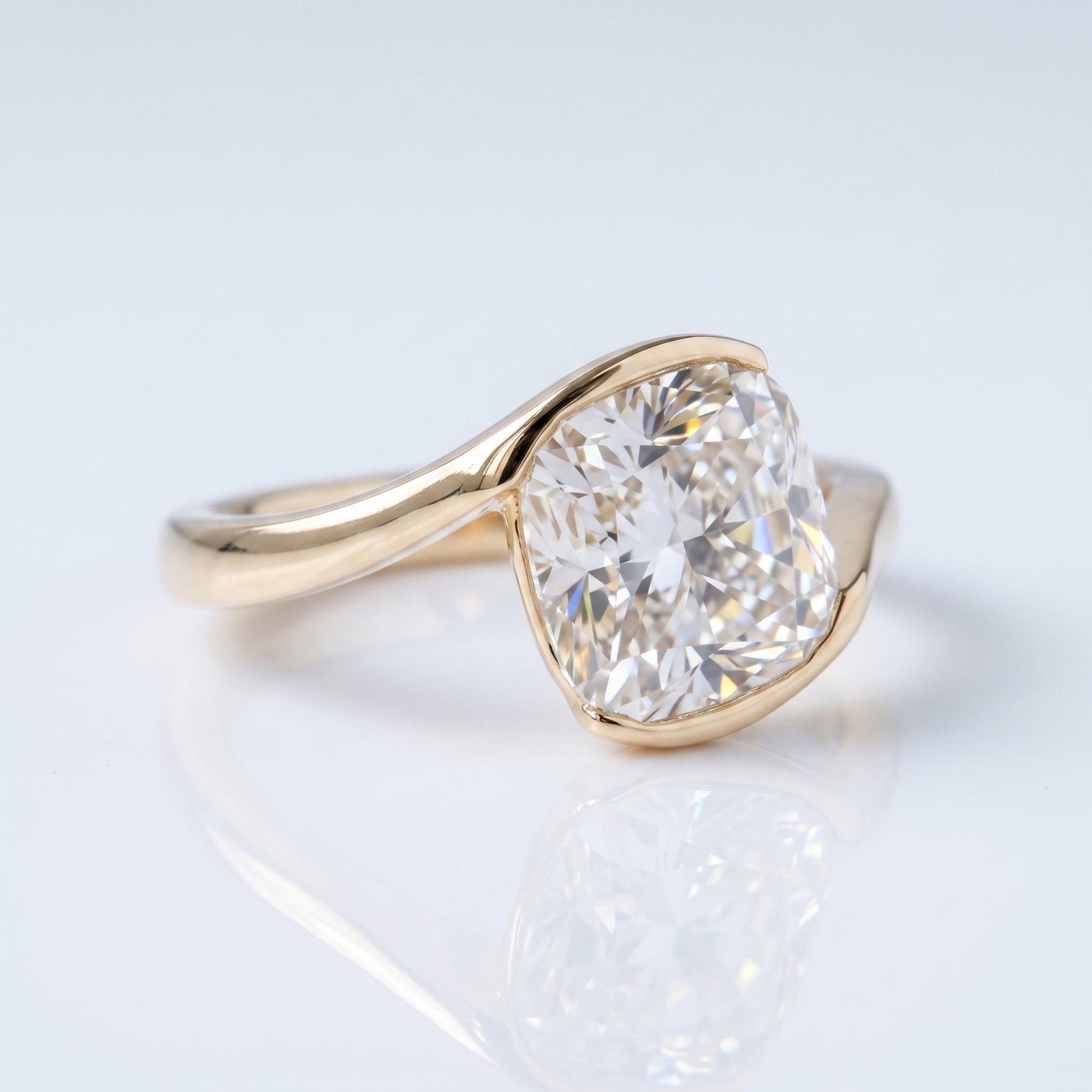 Marquise Swirl Solitaire Engagement Ring – 1 CT Lab Grown Diamond